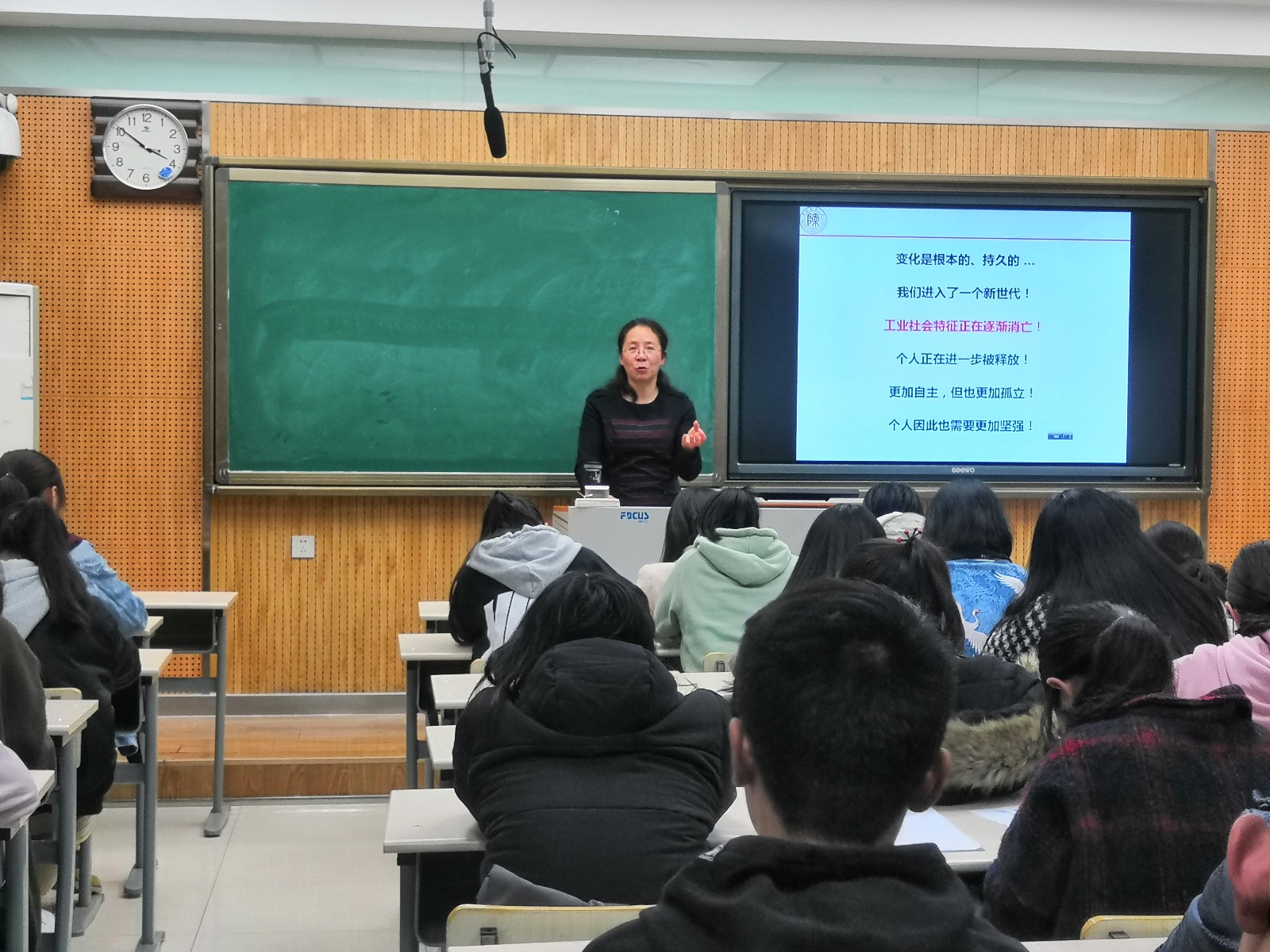 QQ图片20181106110338.jpg