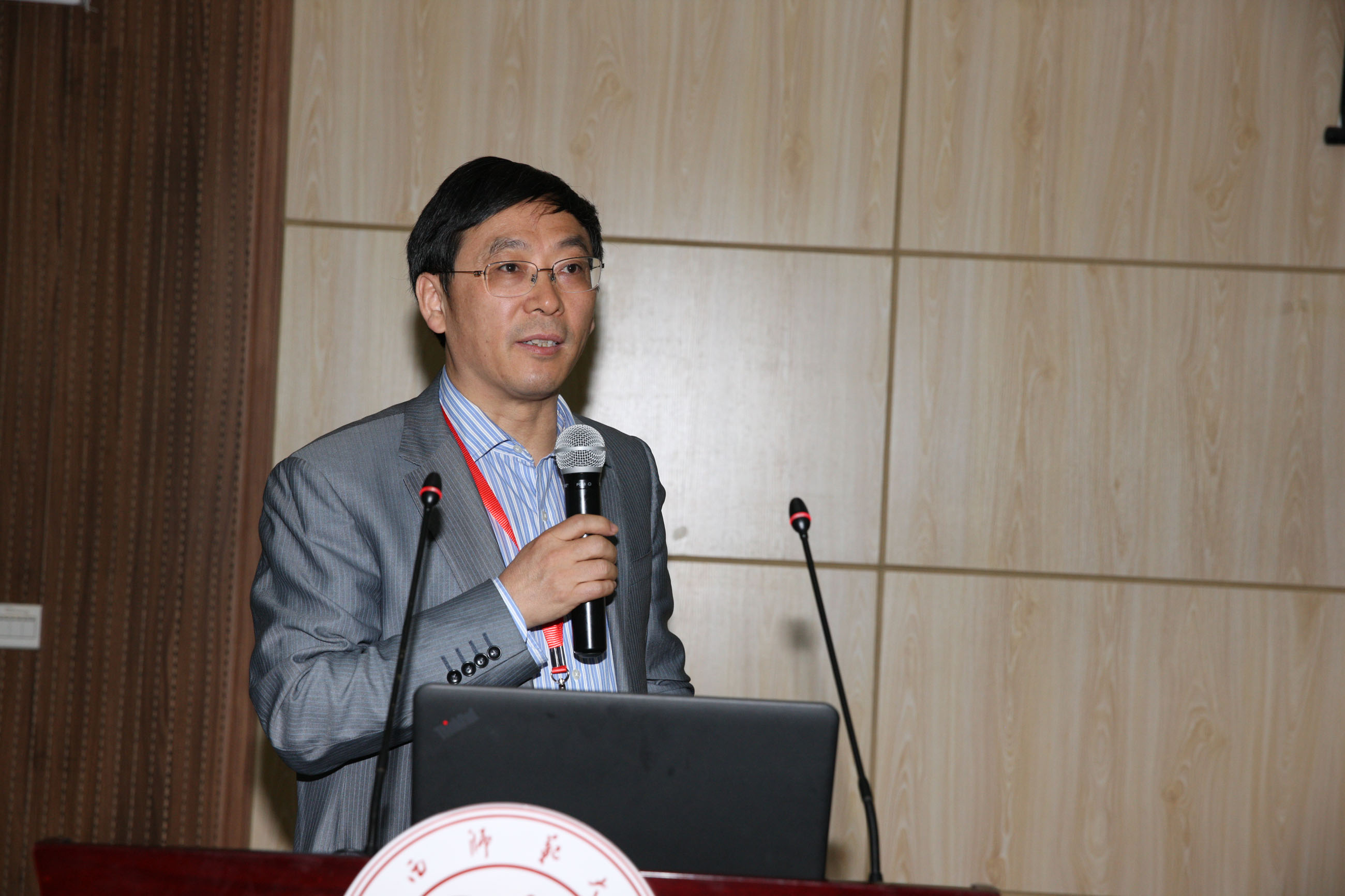 清华大学William希尔官网入口李敬锋教授.JPG